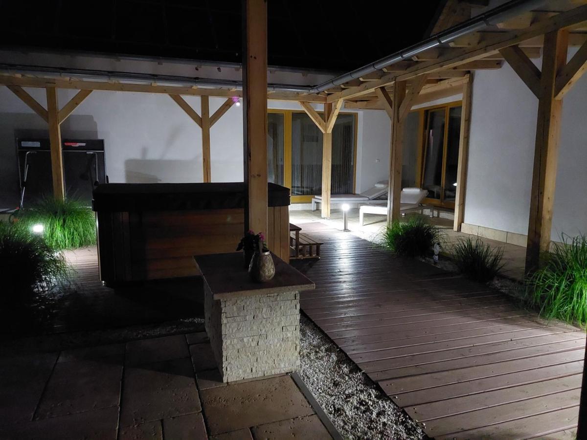 Dozmat Villa Quality Wellness מראה חיצוני תמונה